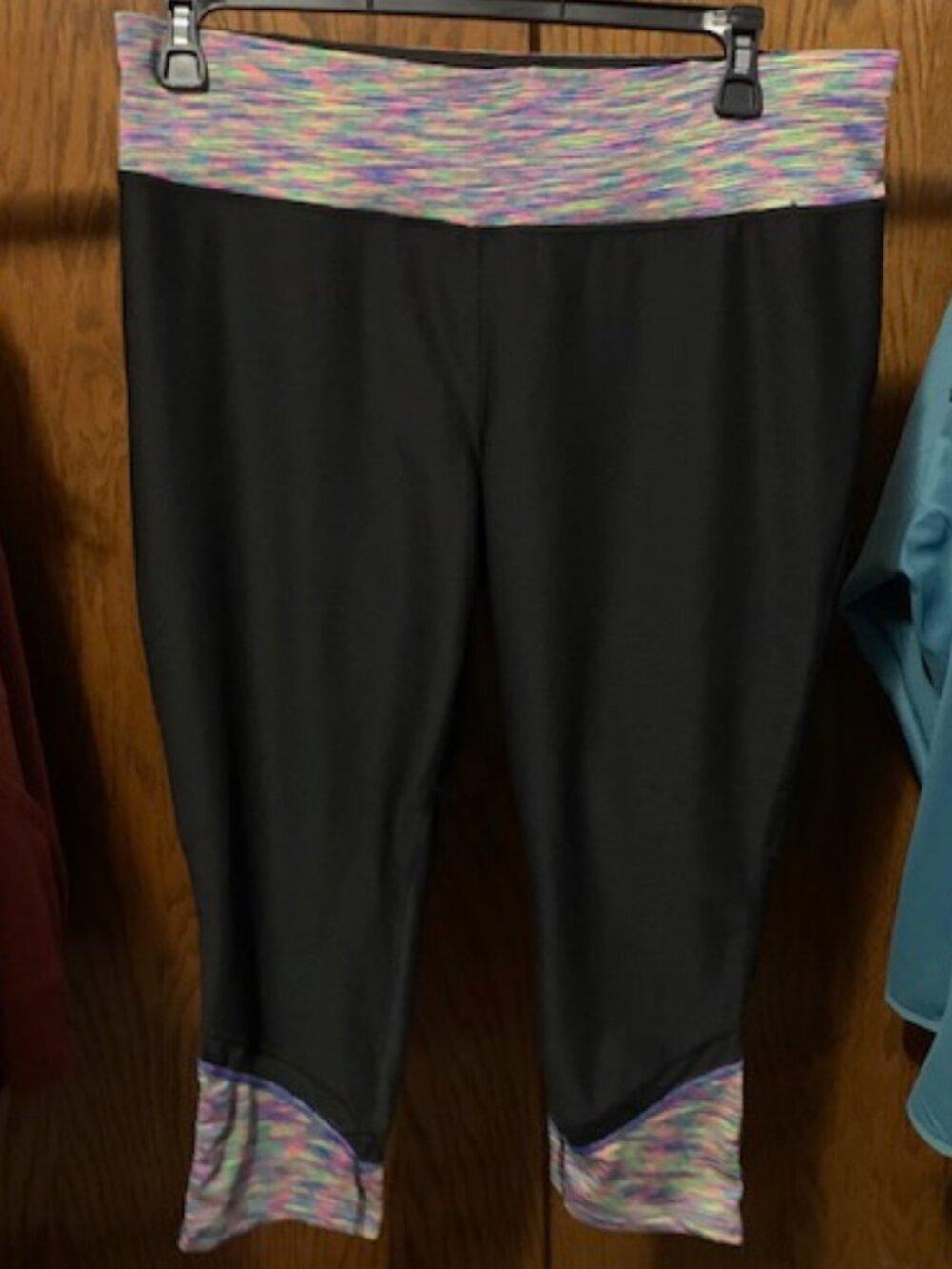 NWOT Xersion active capris